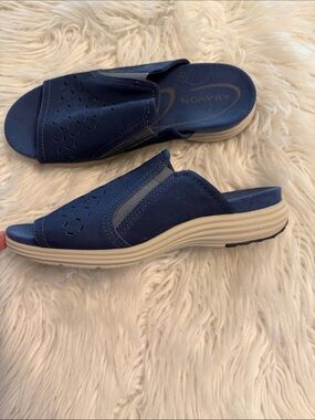 Aravon Navy Slip-On Comfort Mule size 9 BNWOT see all photos